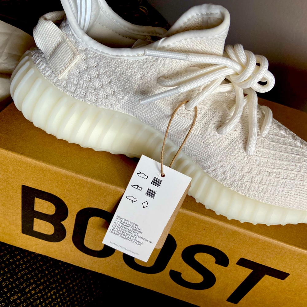 Yeezy boost 350 brand new never worn